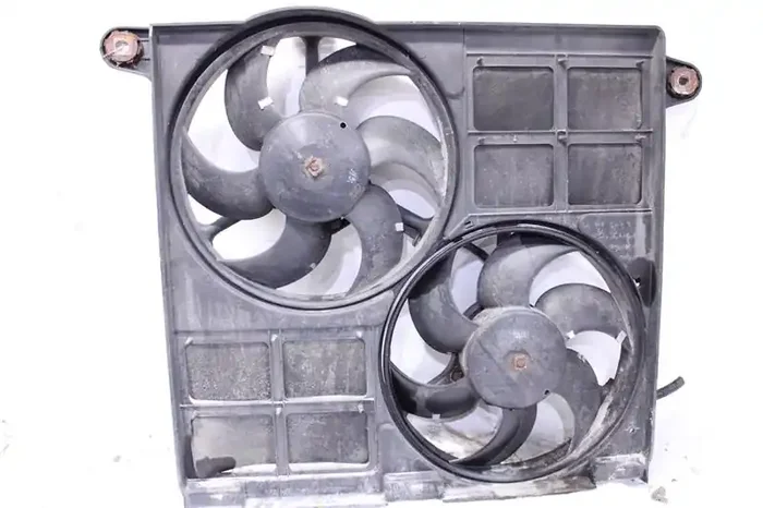 RADIATOR FAN W MOTOR Jaguar XJ8 1998 98 99 00 01 02 03 – 1104970