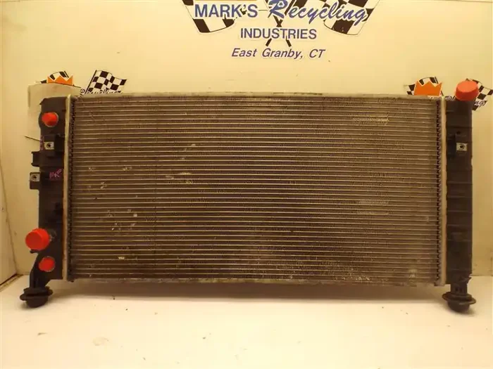 RADIATOR Lacrosse Impala Monte Carlo Allure 2005-2011 – MRK175723
