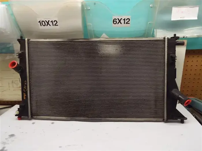 RADIATOR Mazda 5 2006 06 2007 07 2008 08 2009 09 2010 10 – MRK230214