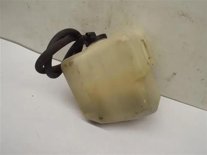 RADIATOR OVERFLOW Camry 2001 01 2002 02 2003 03 – MRK215260