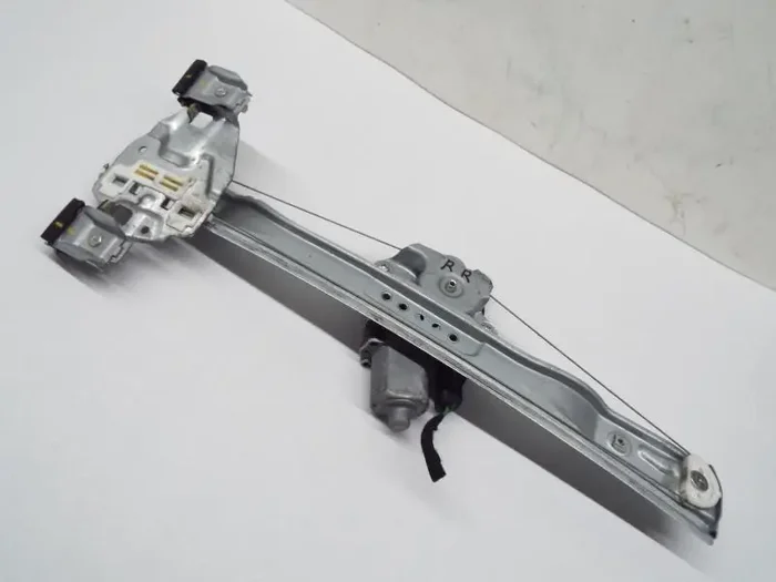 REAR DOOR WINDOW REGULATOR Chevrolet Cruze 12 13 14 15 16 Right – MRK240452