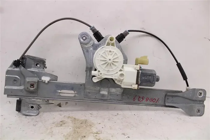 REAR DOOR WINDOW REGULATOR CTS 08 09 10 11 12 13 14 Left – 1008529