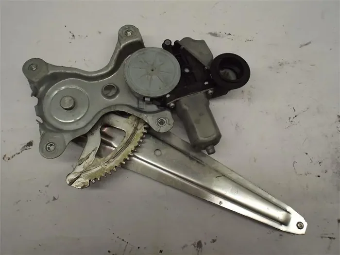 REAR DOOR WINDOW REGULATOR POWER Camry 07 08 09 10 11 Left – MRK195651