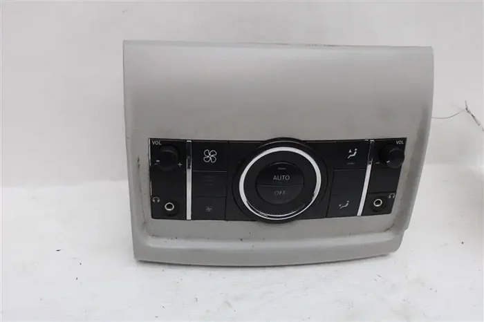 REAR TEMPERATURE CONTROLS ML350 ML500 R320 R350 R500 R63 06-08 – 1093634