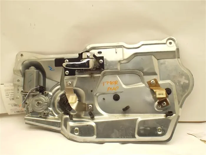 Rear Window Regulator Cadillac Deville 1998 – MRK228478