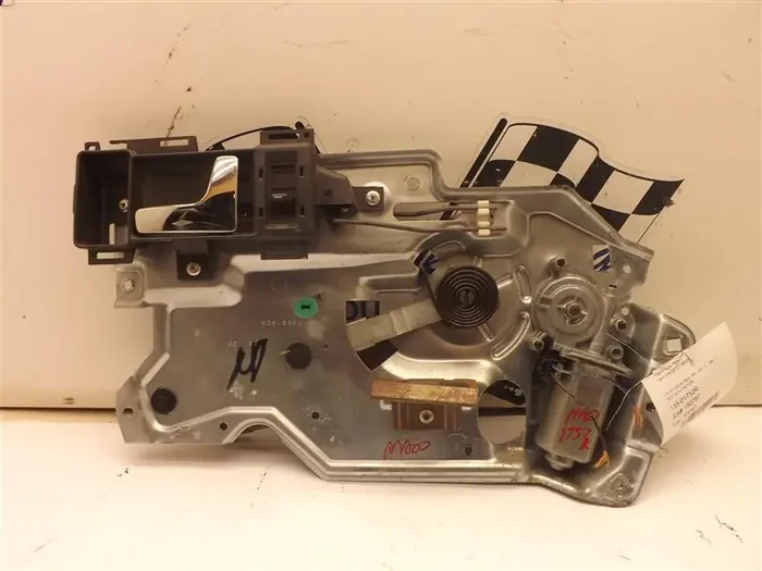 Rear Window Regulator Cadillac Seville 1997 – MRK158953