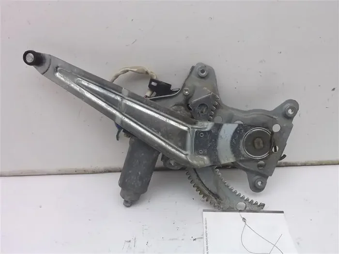 Rear Window Regulator Chevrolet Prizm 1999 – MRK143713