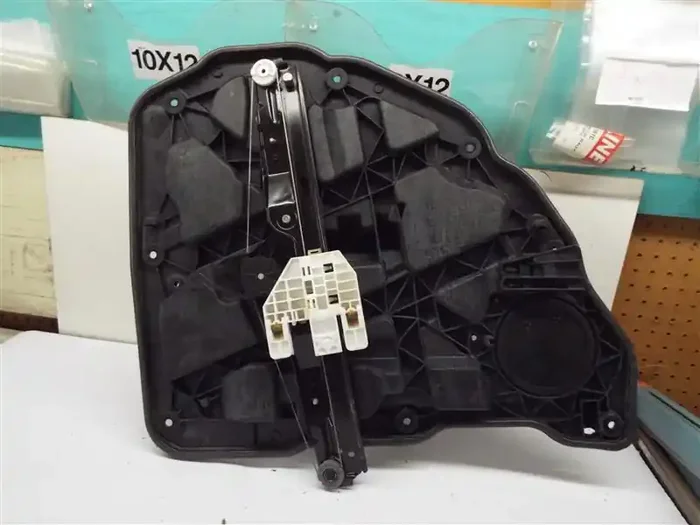 Rear Window Regulator Chrysler Sebring 2010 – MRK231897