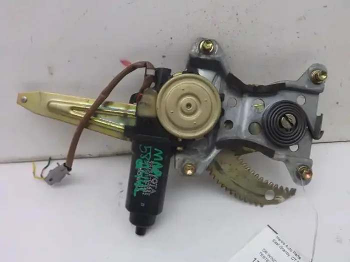 REAR WINDOW REGULATOR Corolla 1993 93 94 95 96 97 Left – MRK126337