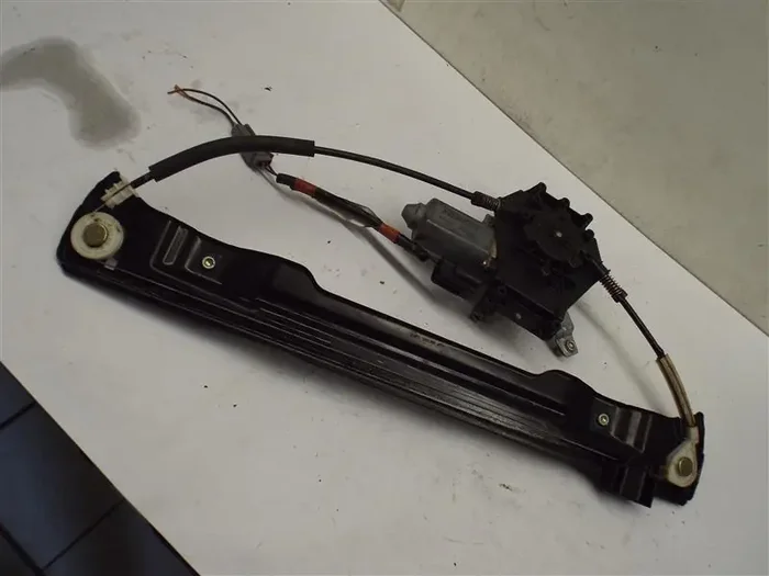 REAR WINDOW REGULATOR Explorer Mountaineer 2002 02 Right – MRK203106