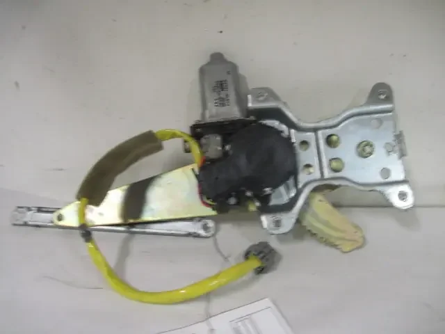 Rear Window Regulator G35 2003 03 2004 04 05 06 Left – 496572
