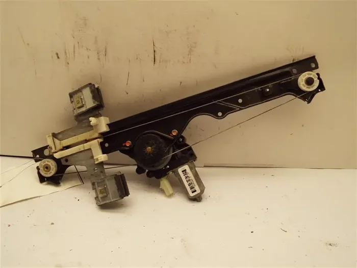REAR WINDOW REGULATOR Jeep Grand Cherokee 05 06 – 10 Right – MRK190448
