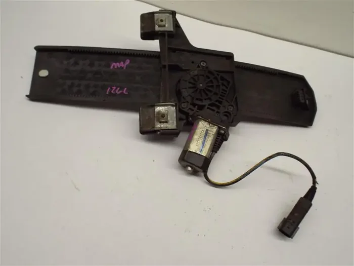 Rear Window Regulator PT CRUISER 2008 – MRK192642