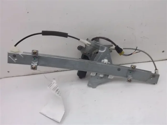 REAR WINDOW REGULATOR Reno Forenza 2004 04 2005 05 06 07 08 Left – MRK146595