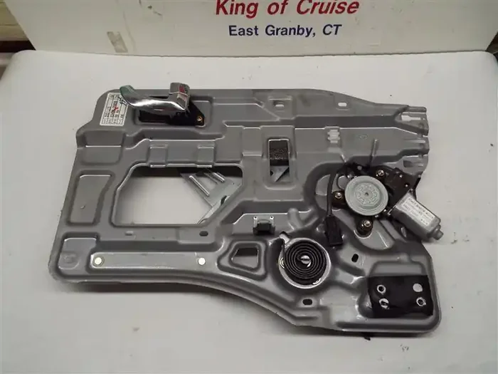 REAR WINDOW REGULATOR Santa Fe 01 02 03 – 05 06 Right – MRK181992