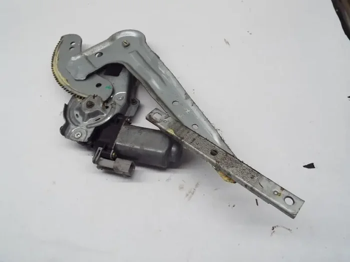 REAR WINDOW REGULATOR Sentra 2000 00 01 02 – 06 Left – MRK248497