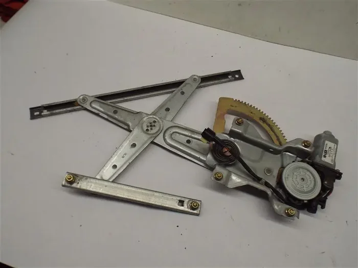 REAR WINDOW REGULATOR Sorento 2003 03 2004 04 05 06 07 08 09 Left – MRK214233