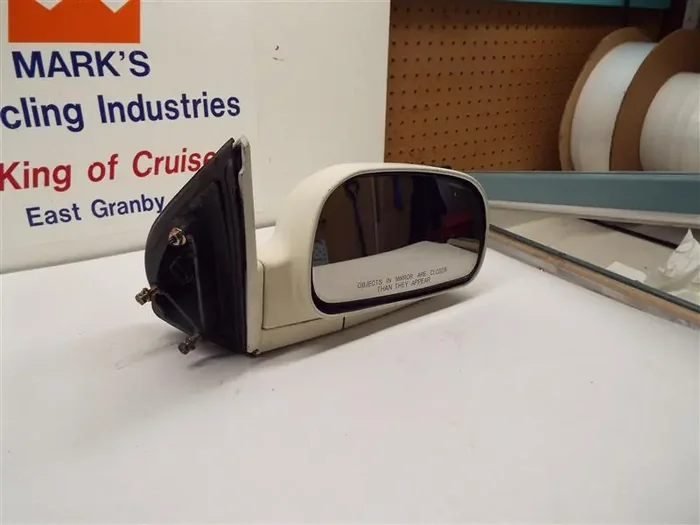 SIDE VIEW MIRROR Santa Fe 2001 01 02 03 04 05 06 Right – MRK177071