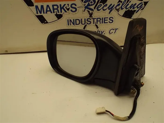 SIDE VIEW MIRROR Toyota Rav 4 1996 96 97 98 99 00 Left – MRK166554