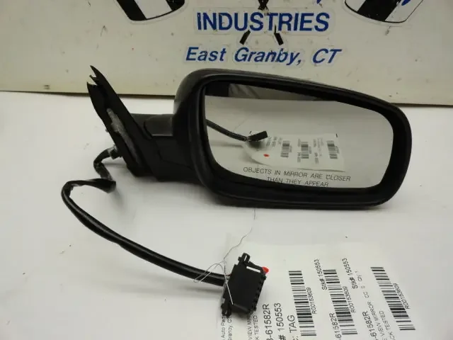 SIDE VIEW MIRROR VW PASSAT 1999 00 01 02 03 04 Right – MRK153609