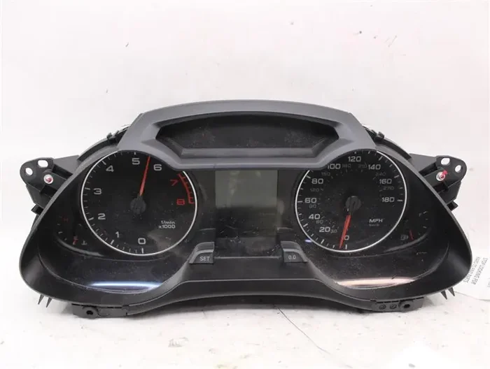 SPEEDOMETER CLUSTER Audi A4 2009 09 – 956936