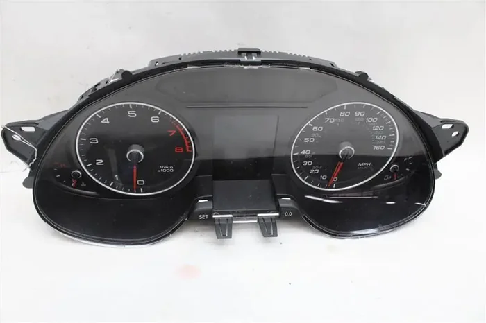 SPEEDOMETER CLUSTER Audi A4 Allroad 2013 13 – 1100940