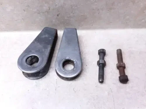 Suzuki 550 Triple GT GT550 Indy Chain Adjuster Pair 1975 ANX-B223