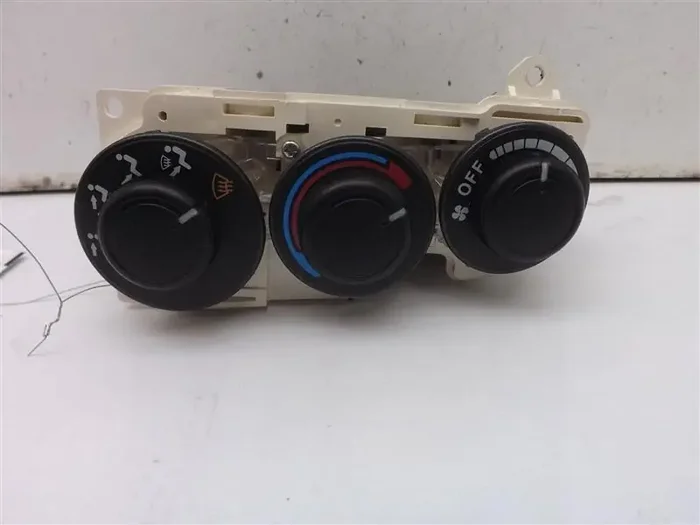 Temp Climate AC Heater Control Honda Civic EL 2001 01 2002 02 2003 03 2004 04 05 – MRK147159
