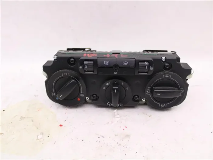 Temp Climate AC Heater Control Jetta 2006 06 Sedan – 964060