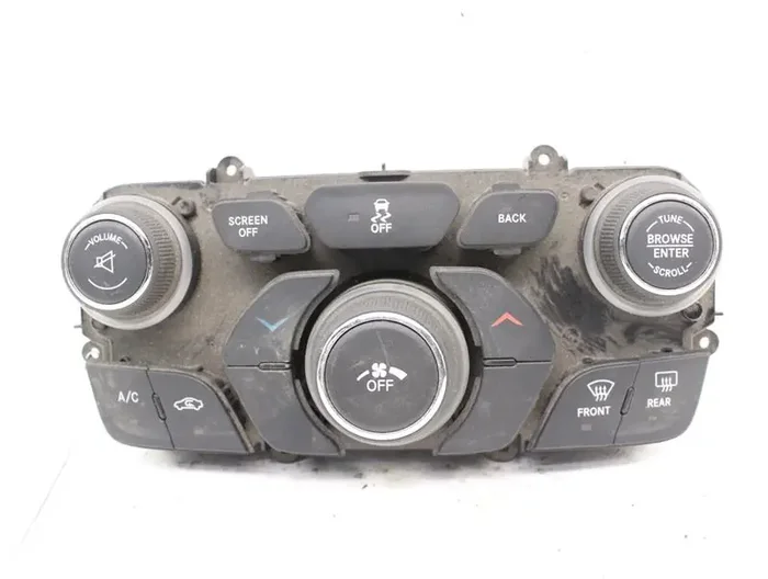 TEMPERATURE CONTROLS Mercedes-Benz 200 2015 15 – 938769