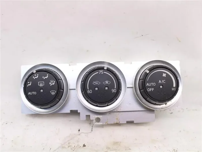 TEMPERATURE CONTROLS Nissan 350Z 2005 05 – 927984