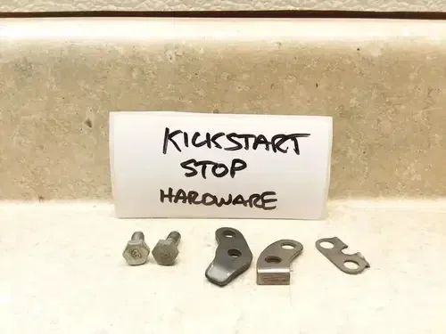 VTG 1982 Yamaha XT550 XT 550 Engine Kick Start Stop Hardware PJ-16