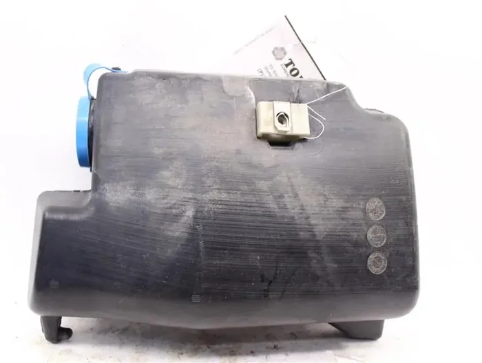 WASHER BOTTLE Armada QX56 2004 04 2005 05 2006 06 07 08 09 10 11 12 13 – 887786