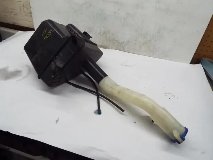 Washer Reservoir Bottle Kia Sportage 2009 – MRK246558