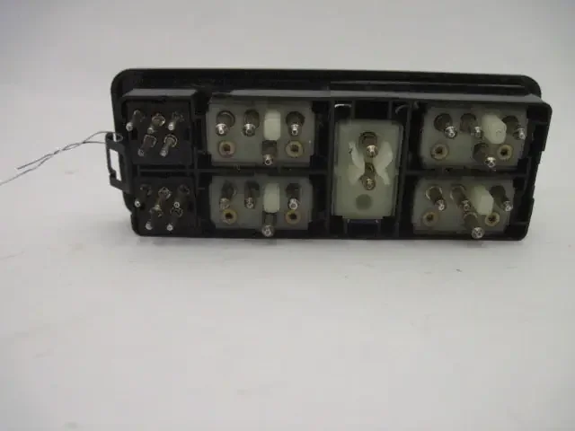 WINDOW SWITCH Volvo 740 1990 90 – 49134
