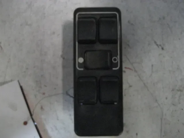 WINDOW SWITCH Volvo 740 1991 91 – 9723