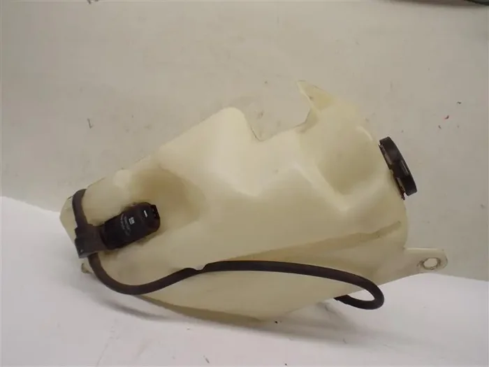 WINDSHIELD WASHER FLUID RESERVOIR BOTTLE Equinox Torrent Vue 02-07 – MRK215034