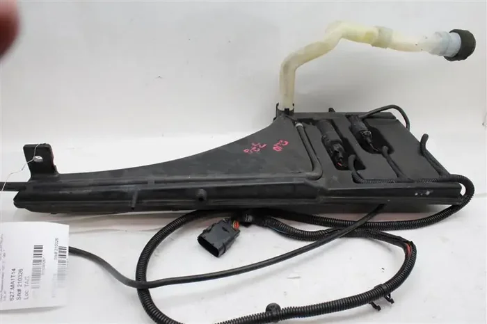 WINDSHIELD WASHER FLUID RESERVOIR BOTTLE Quattropo 2014 14 – 1093267