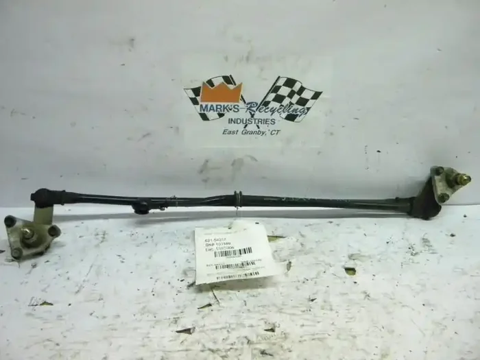 WINDSHIELD WIPER TRANSMISSION Chevy Prizm 98 99 00 01 02 – MRK41083