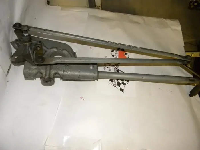 Windshield Wiper Transmission Chrysler Cirrus 1995 – MRK24230