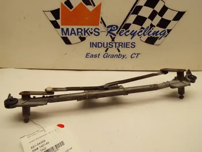 WIPER TRANSMISSION Aerio 2002 02 03 04 05 06 07 – MRK126625